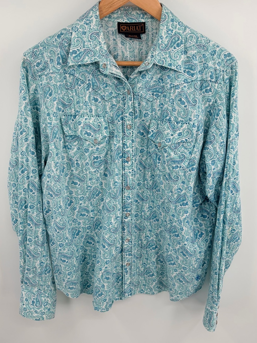 Ariat teal paisley print pearl snap button down long sleeve shirt women’s XL